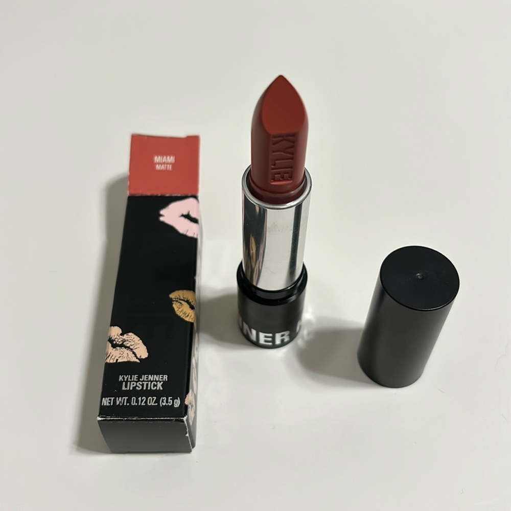Kylie Jenner lipstick